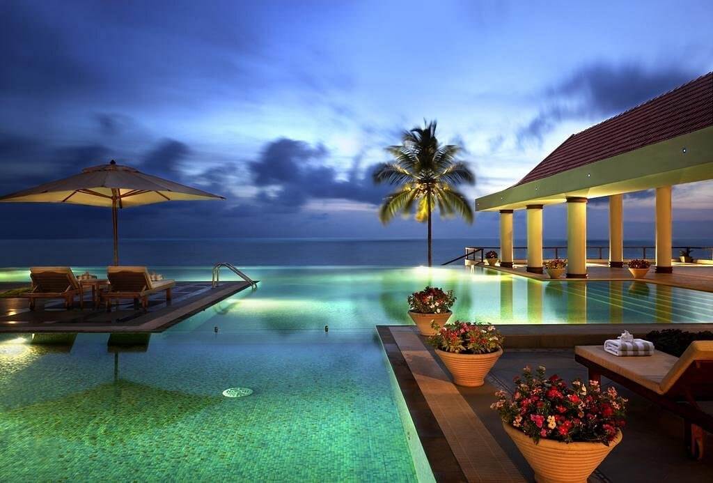 5-Star-Luxury-Hotels-in-Kerala.jpg